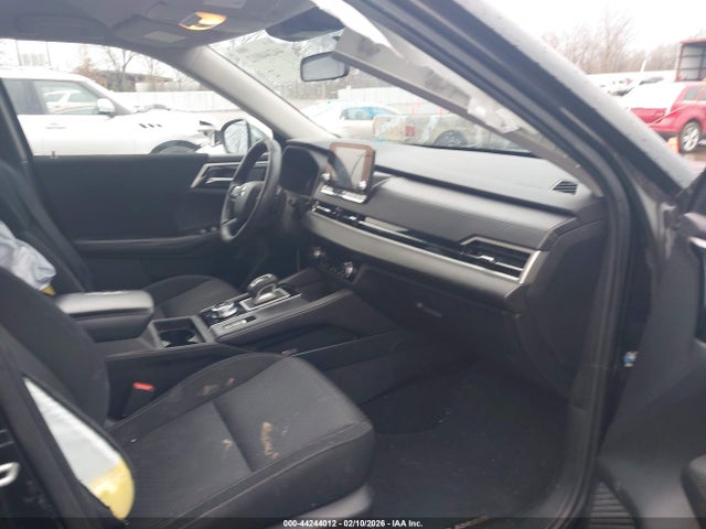 2022 MITSUBISHI OUTLANDER JA4J4TA83NZ082642 Photo 4