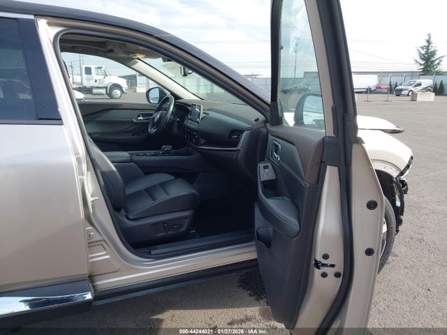 JN8AT3CB3MW211520 Nissan Rogue Sl Intelligent Awd