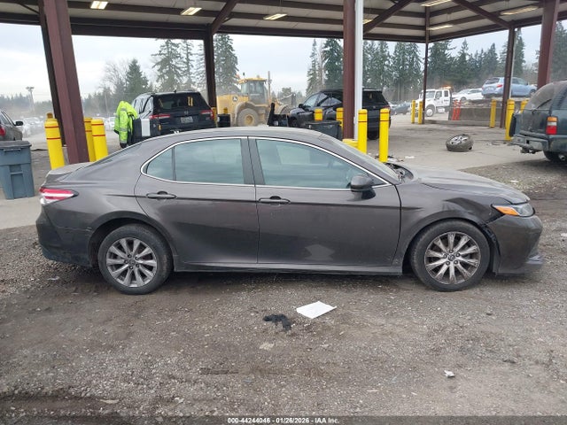 4T1B11HK2JU049532 Toyota CAMRY LE