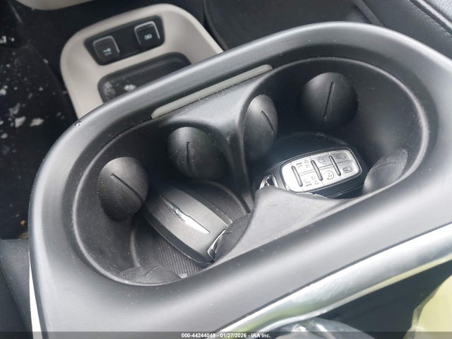 2021 CHRYSLER PACIFICA 2C4RC1BG3MR527668 Photo 10