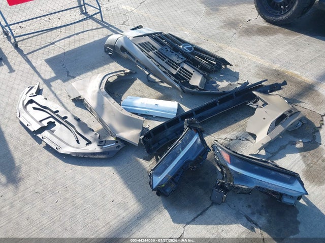 JTJTBCDX8R5006061 Lexus Gx 550 Overtrail