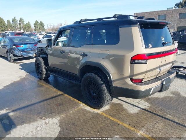 JTJTBCDX8R5006061 Lexus Gx 550 Overtrail