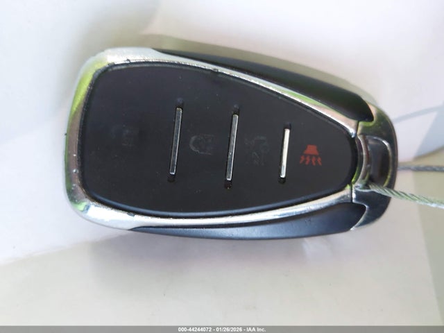 1G1ZD5ST1JF254632 Chevrolet MALIBU LT
