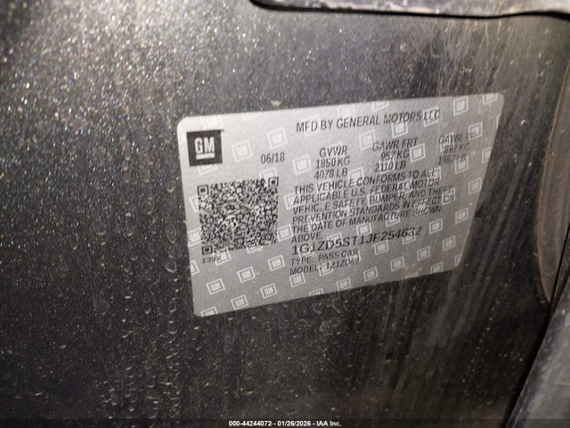 1G1ZD5ST1JF254632 Chevrolet MALIBU LT