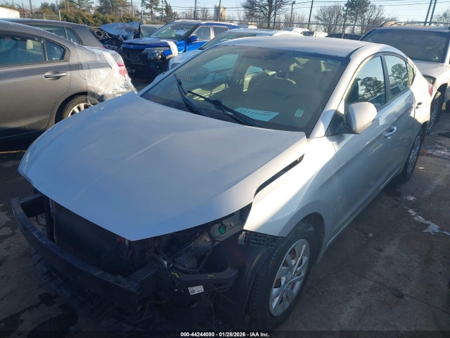2019 HYUNDAI ELANTRA 5NPD74LF7KH490530 Photo 1