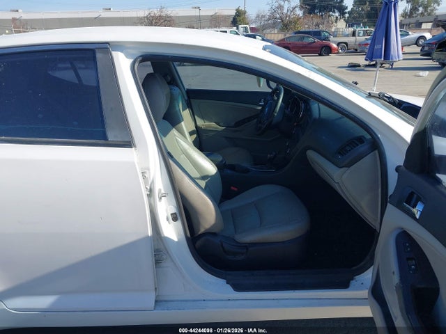 44244098 :رقم المزاد ، 5XXGN4A74CG005773 vin ، 2012 Kia Optima Ex مزاد بيع