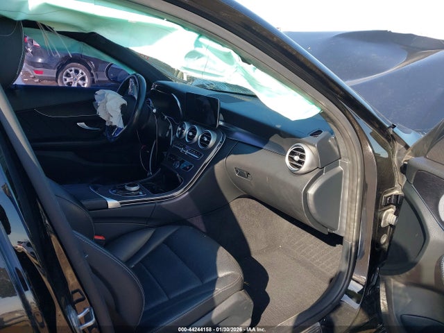 Продажа на аукционе авто 2021 Mercedes-benz C 300 Sedan, vin: W1KWF8DB9MR618203, номер лота: 44244158