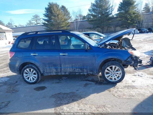 Продажа на аукционе авто 2011 Subaru Forester 2.5x Premium, vin: JF2SHADC1BH728914, номер лота: 44244159
