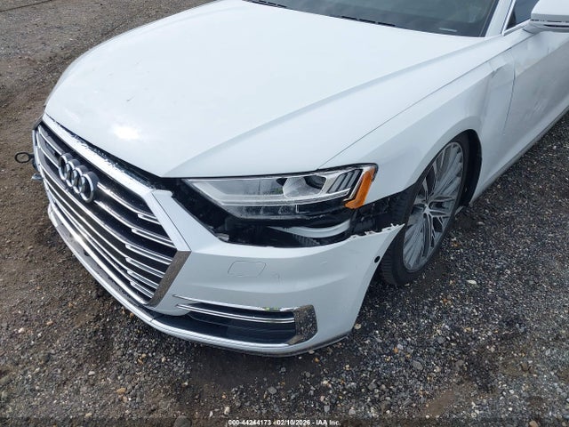 2019 AUDI A8 L WAU8DAF82KN009098 Photo 5