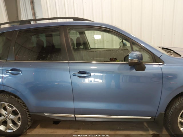 Subaru Forester 2.5i Touring 2018 JF2SJAWC8JH535420 Image 14