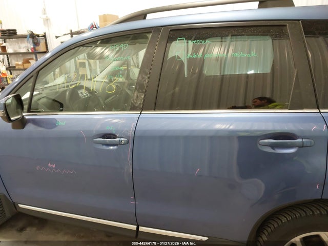 Subaru Forester 2.5i Touring 2018 JF2SJAWC8JH535420 Image 15