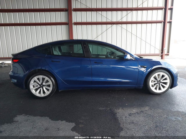Tesla Model 3 Standard Range Plus Rear-wheel Drive 2021 5YJ3E1EA7MF995194 Image 13