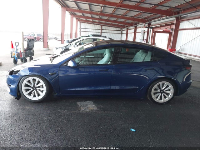 Tesla Model 3 Standard Range Plus Rear-wheel Drive 2021 5YJ3E1EA7MF995194 Image 14