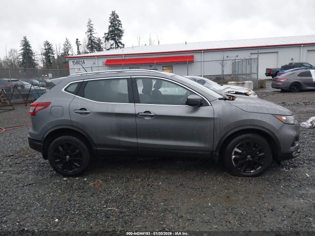 JN1BJ1BW4MW672548 Nissan Rogue Sport Sv Awd Xtronic Cvt