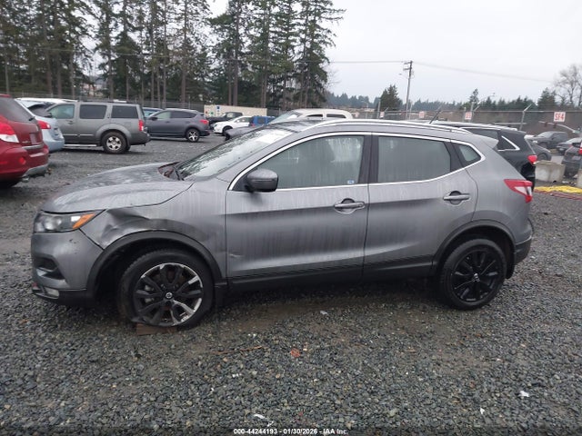 JN1BJ1BW4MW672548 Nissan Rogue Sport Sv Awd Xtronic Cvt