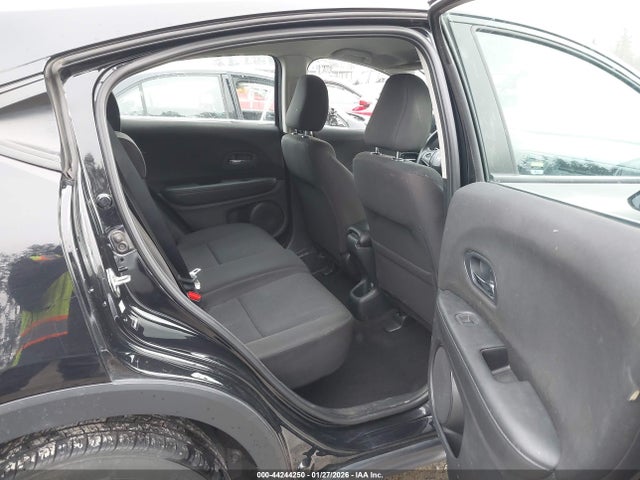 3CZRU6H31JG724008 Honda HR-V LX