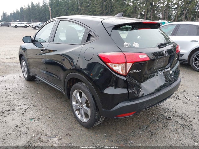 2018 HONDA HR-V 3CZRU6H31JG724008 Photo 2