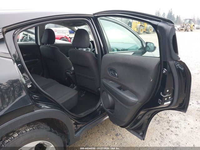2018 HONDA HR-V 3CZRU6H31JG724008 Photo 7