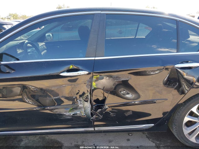 1HGCR2F56FA008531 Honda Accord Sport