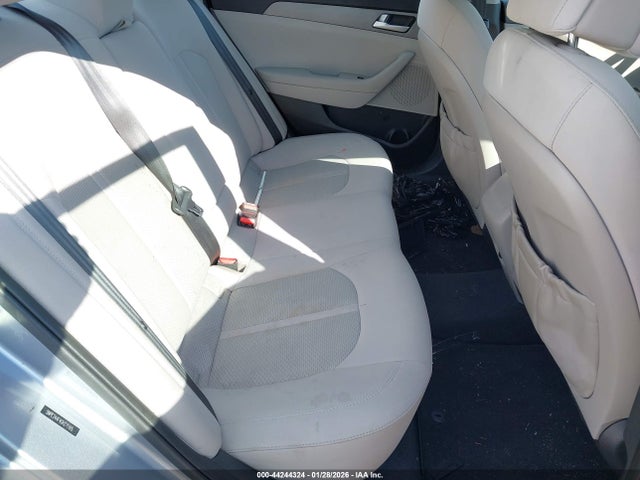 5NPE24AF4GH271165 Hyundai SONATA SE