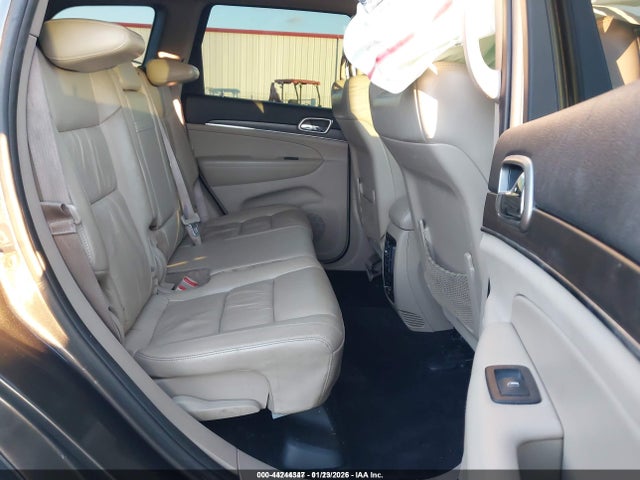 1C4RJFBGXGC327998 Jeep Grand Cherokee Limited