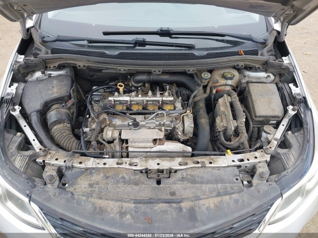 1G1BC5SM5H7134088 Chevrolet Cruze Ls Auto