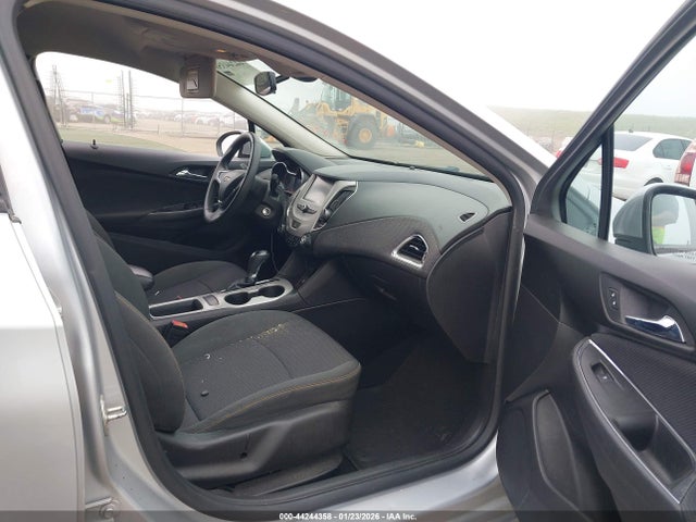 1G1BC5SM5H7134088 Chevrolet Cruze Ls Auto