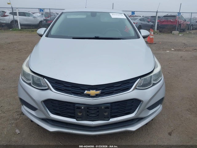 1G1BC5SM5H7134088 Chevrolet Cruze Ls Auto