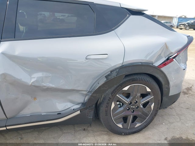 5XYC34JA3SG009663 KIA Ev6 Light Long Range