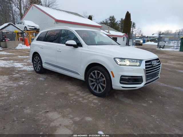 2017 AUDI Q7 WA1LAAF75HD030937 Photo 0