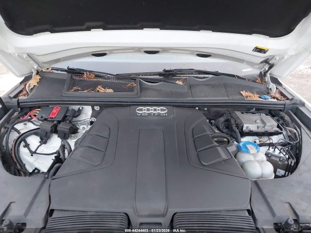 2017 AUDI Q7 WA1LAAF75HD030937 Photo 9