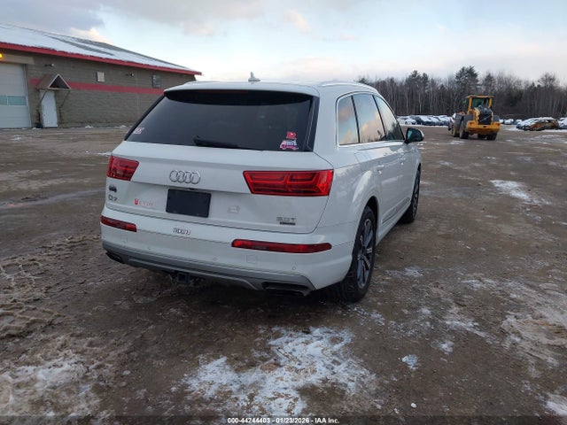 2017 AUDI Q7 WA1LAAF75HD030937 Photo 3