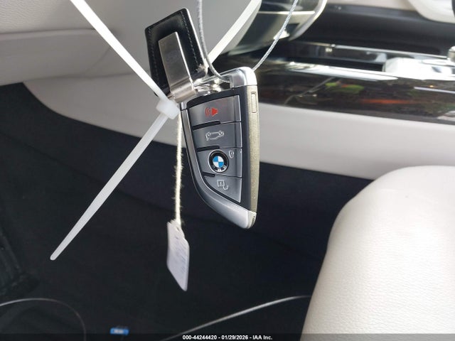 Продажа на аукционе авто 2017 Bmw X5 Xdrive35i, vin: 5UXKR0C35H0V79498, номер лота: 44244420