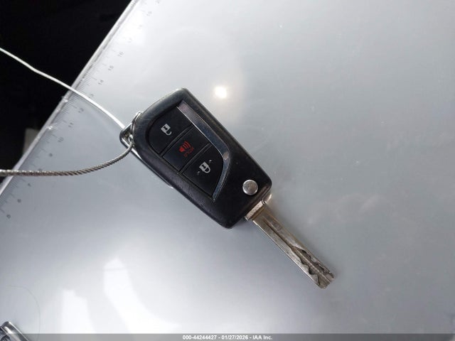 2T3LWRFV6NW136672 Toyota Rav4 Hybrid Le