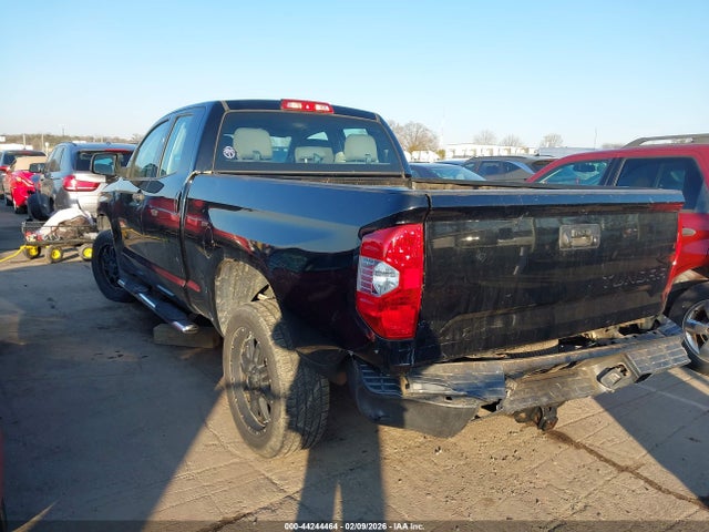 Aukcja sprzedaży 2017 Toyota Tundra Sr 4.6l V8, vin: 5TFRM5F1XHX113191, numer aukcji: 44244464