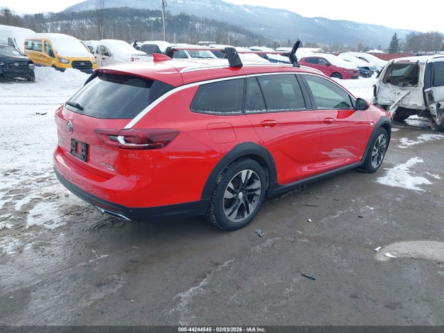 44244545 :رقم المزاد ، W04GU8SX1J1160891 vin ، 2018 Buick Regal Tourx Preferred مزاد بيع