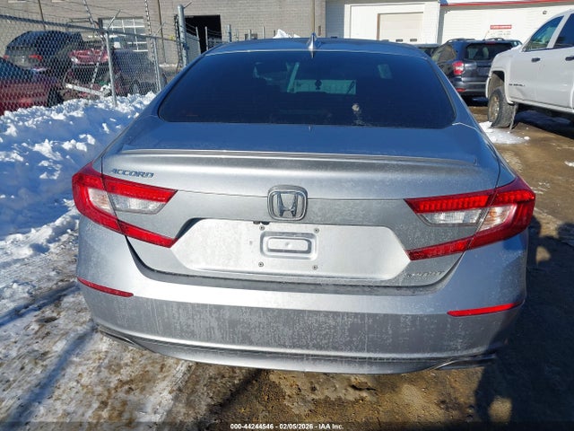 1HGCV1F32JA202972 Honda Accord Sport