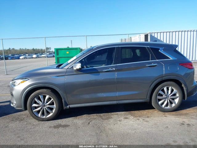 Продаж на аукціоні авто 2020 Infiniti Qx50 Luxe, vin: 3PCAJ5M13LF113464, номер лоту: 44244629
