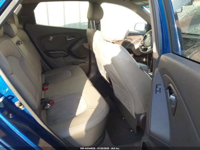 KM8JU3AG5EU917596 Hyundai TUCSON SE