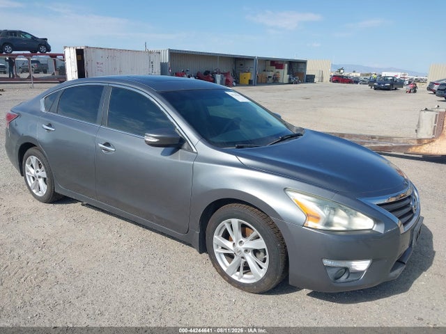 Nissan Altima 2.5 Sv 2015 1N4AL3AP4FC421144 головне зображення
