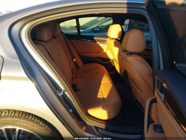 2021 BMW 530E WBA13AG04MCG37632 Photo 7