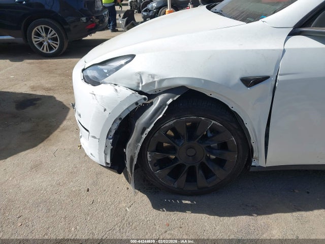 44244659 :رقم المزاد ، 7SAYGAEEXPF800652 vin ، 2023 Tesla Model Y Awd/long Range Dual Motor All-wheel Drive مزاد بيع
