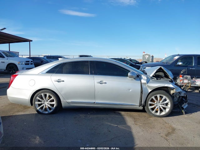 2017 Cadillac Xts Luxury მანქანა იყიდება აუქციონზე, vin: 2G61M5S36H9199735, აუქციონის ნომერი: 44244665