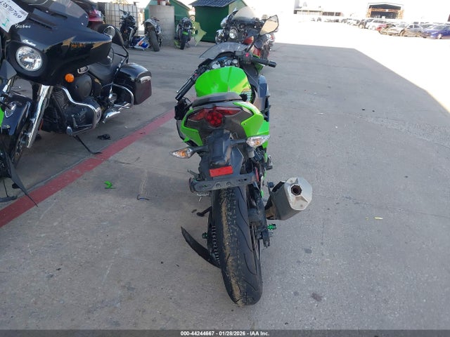 ML5EXGH19RDA27546 Kawasaki Ex500 H