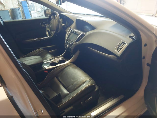 2019 ACURA TLX 19UUB3F44KA004915 Photo 4
