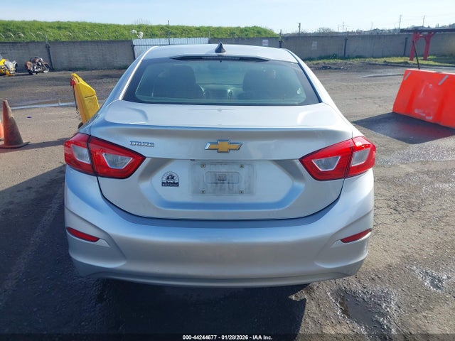 1G1BC5SM4J7144102 Chevrolet Cruze Ls Auto