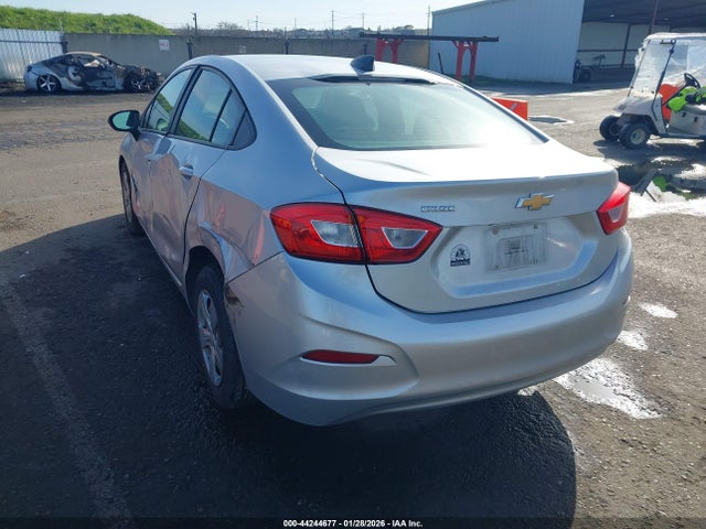 2018 CHEVROLET CRUZE 1G1BC5SM4J7144102 Photo 2
