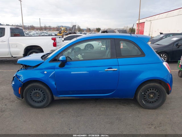 3C3CFFAR2FT550313 Fiat 500 POP