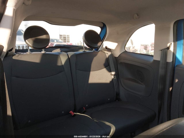2015 FIAT 500 3C3CFFAR2FT550313 Photo 7