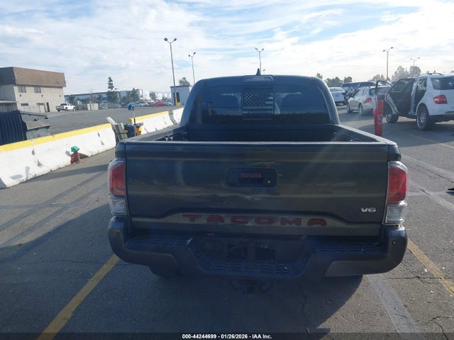 3TMCZ5AN2MM429430 Toyota Tacoma Trd Off-road